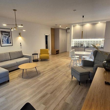 Apartamenty Dudek - Stylowe Apartamenty, 5 Minut Pieszo Do Morza! 로비 외부 사진